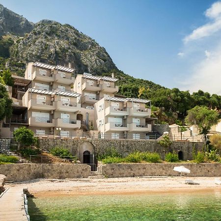 Glyfa Beach Villas Barbáti Eksteriør bilde