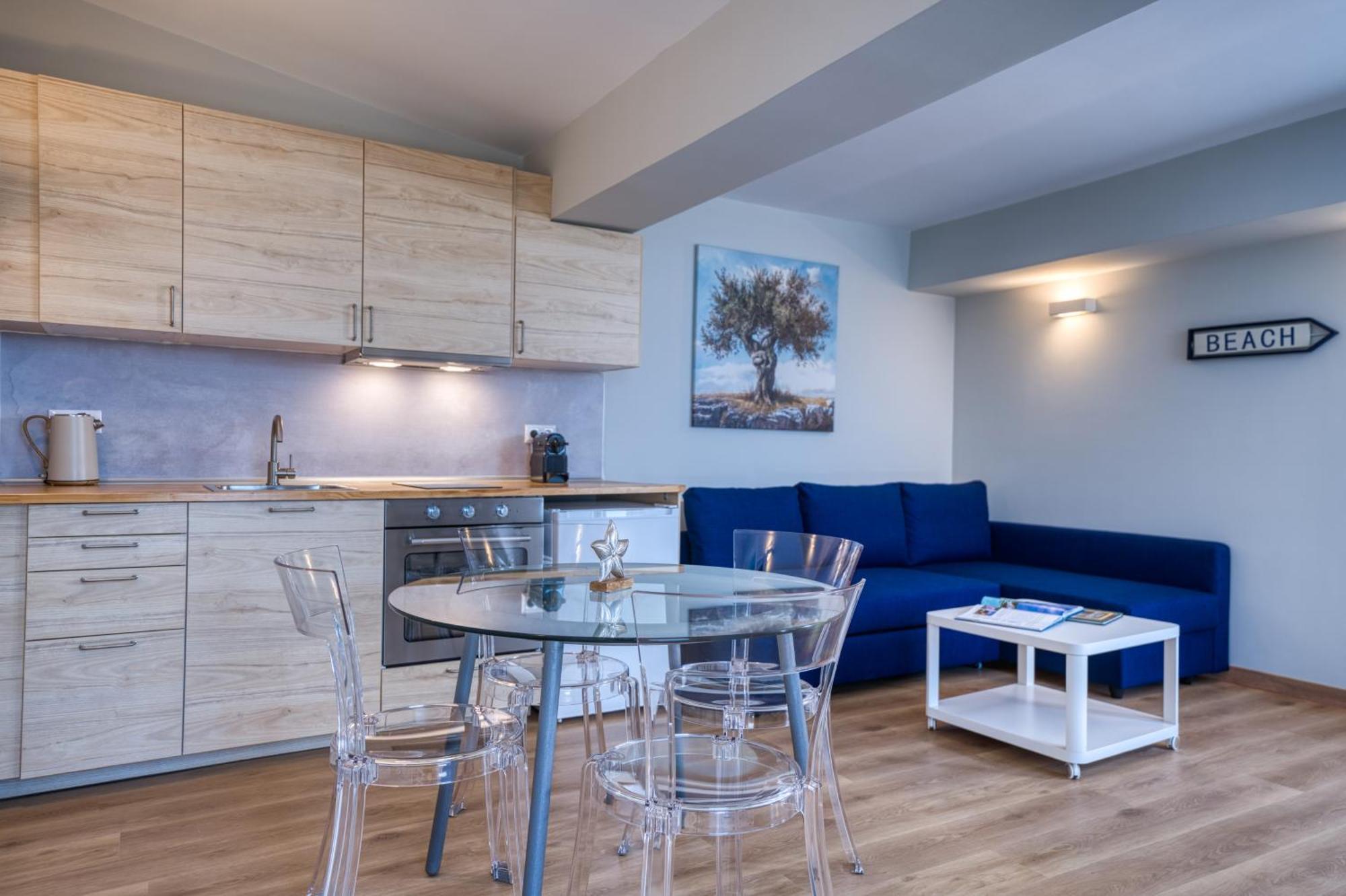 Glyfa Beach Villas Barbáti Eksteriør bilde