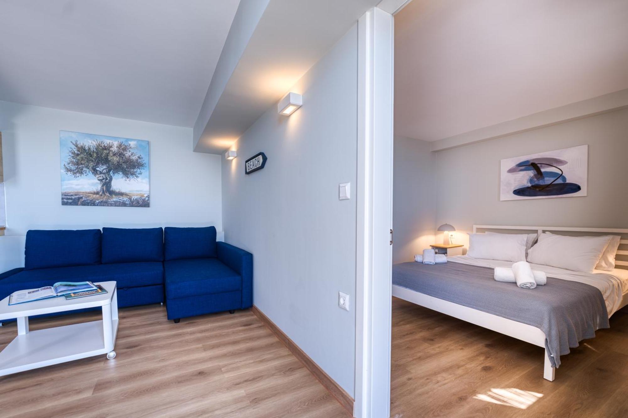 Glyfa Beach Villas Barbáti Eksteriør bilde