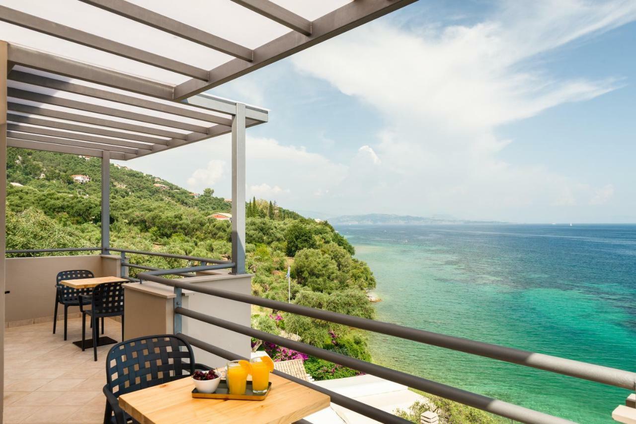 Glyfa Beach Villas Barbáti Eksteriør bilde