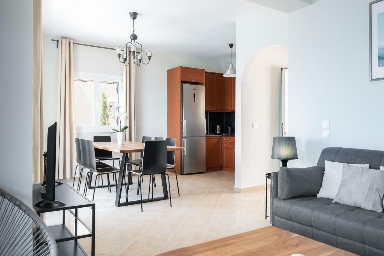 Glyfa Beach Villas Barbáti Eksteriør bilde