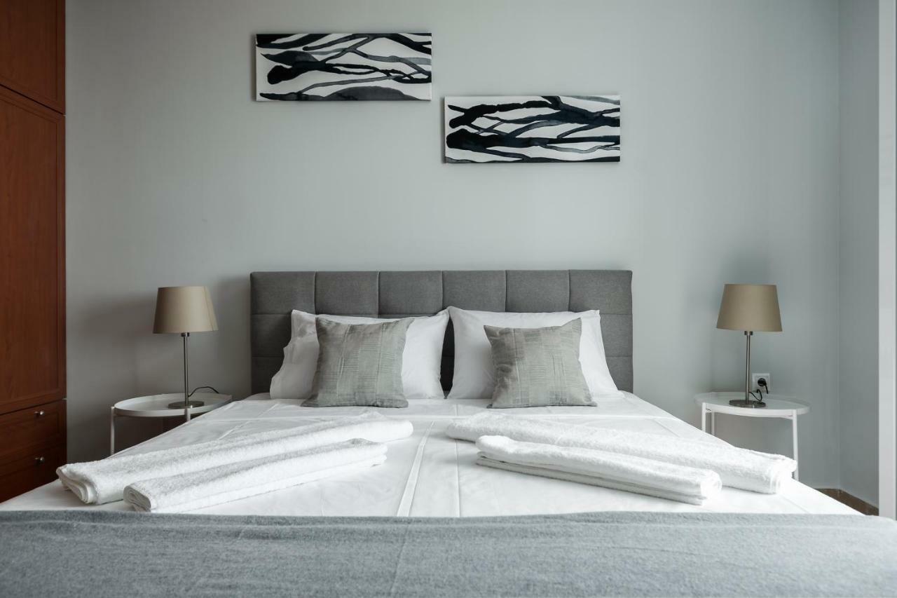 Glyfa Beach Villas Barbáti Eksteriør bilde
